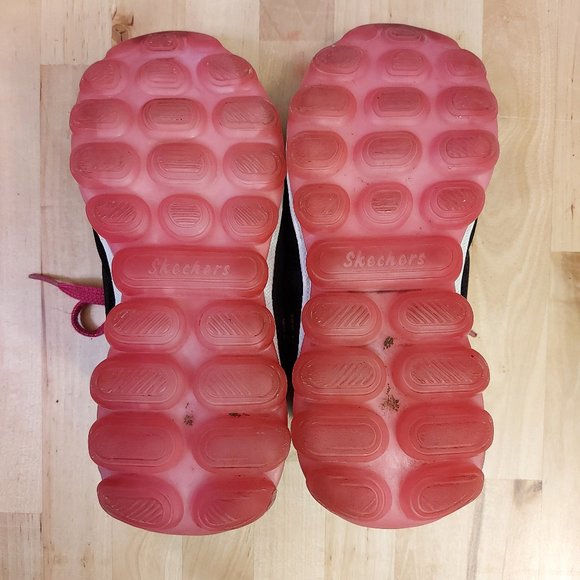 Skechers Skech-Air Relaxed Fit Bubble Sole Sneaker - Picture 6 of 7